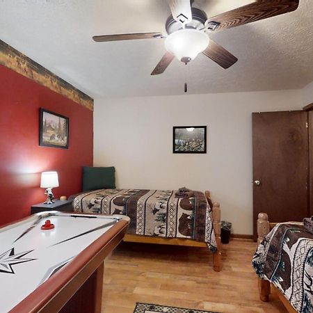 Mountaintop Hideaway Villa Pigeon Forge Buitenkant foto