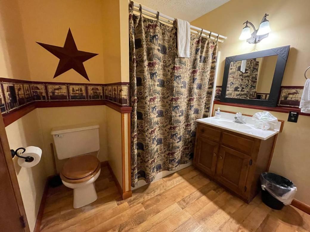 Mountaintop Hideaway Villa Pigeon Forge Buitenkant foto